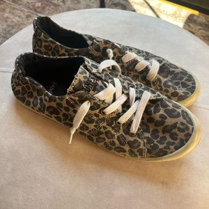 Cheetah print Dune Sport pull-on sneakers size 11 women